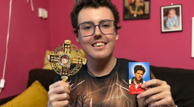 ŚW. CARLO ACUTIS U SZYMONA